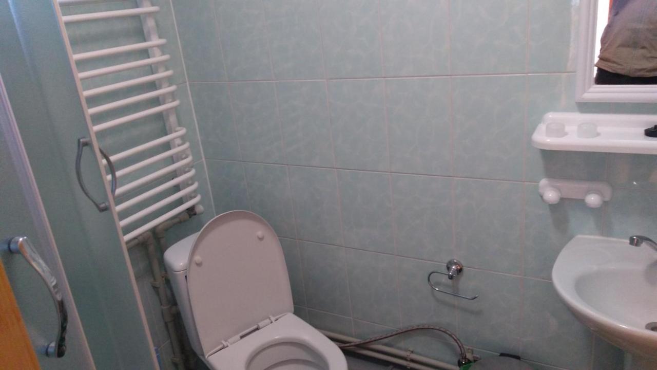 Базилік Hotel Yaremche Exterior foto