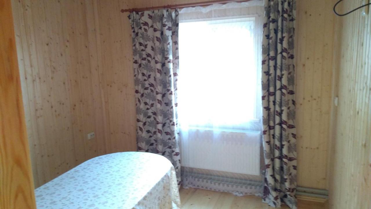 Базилік Hotel Yaremche Exterior foto