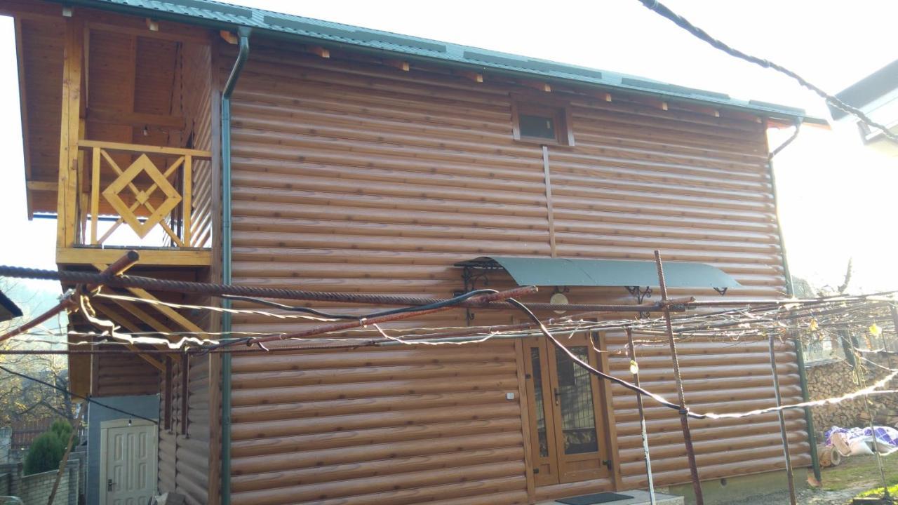 Базилік Hotel Yaremche Exterior foto