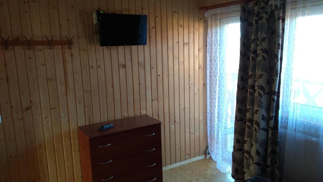 Базилік Hotel Yaremche Exterior foto